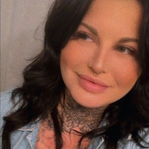 Meet your Posher, Mandy